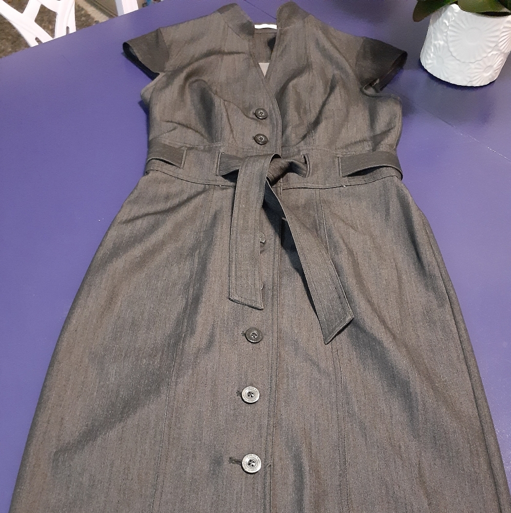 It is reposh, it was very tight for me.